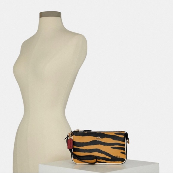 Nolita 19 Tiger print coach NWT Coach - Picture 3 of 3